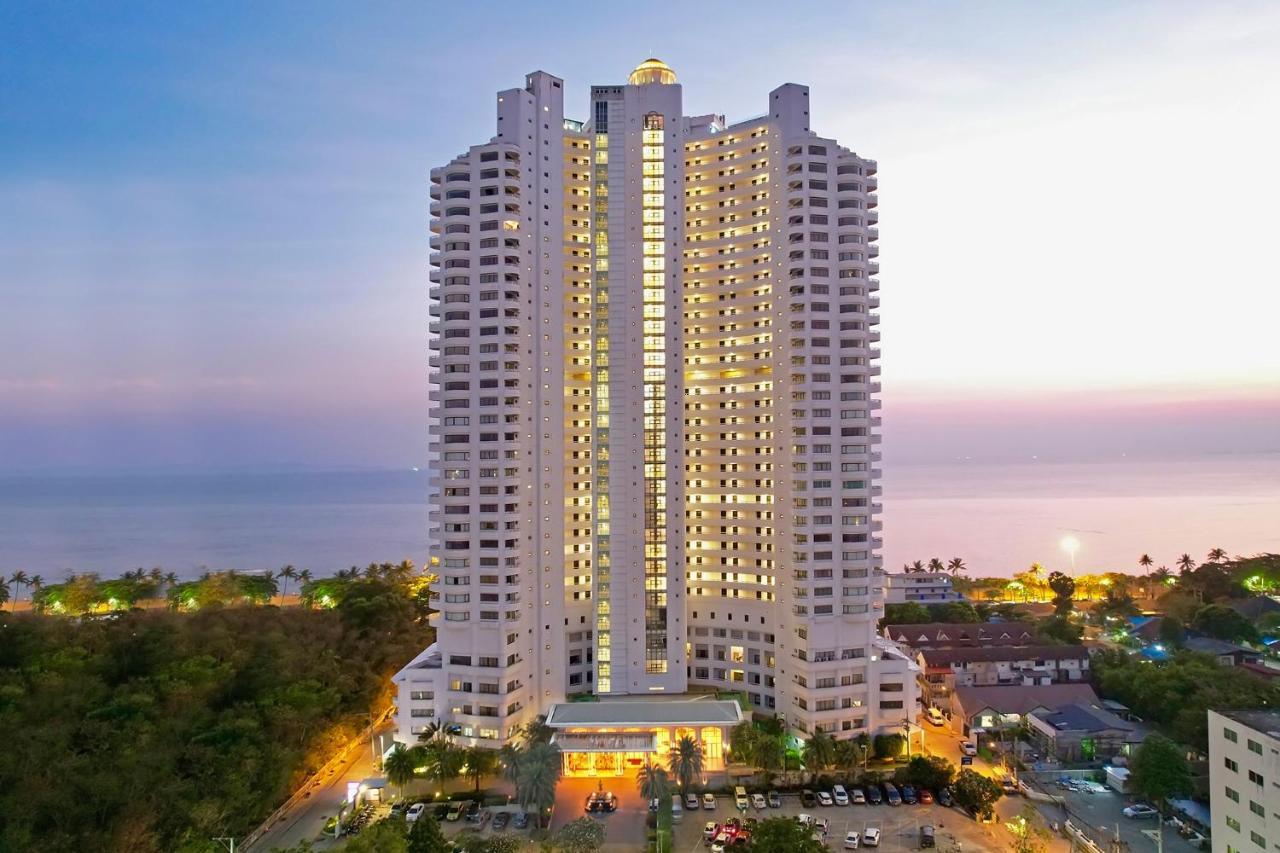 D Varee Jomtien Beach, Pattaya Praia de Jomtien Exterior foto The Royal
