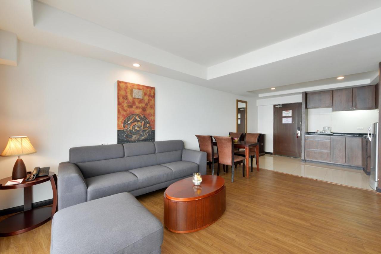 D Varee Jomtien Beach, Pattaya Praia de Jomtien Exterior foto A typical apartment at the Park Avenue