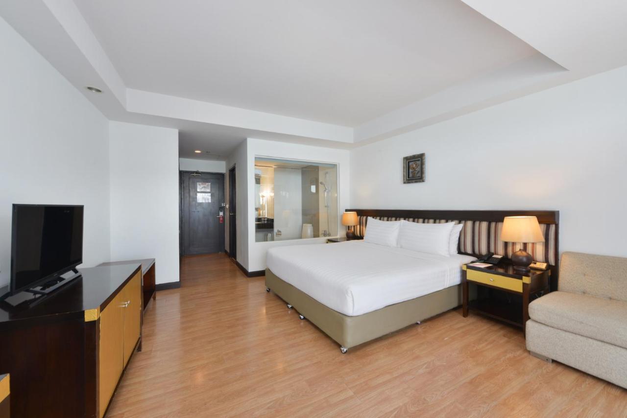 D Varee Jomtien Beach, Pattaya Praia de Jomtien Exterior foto Deluxe Room