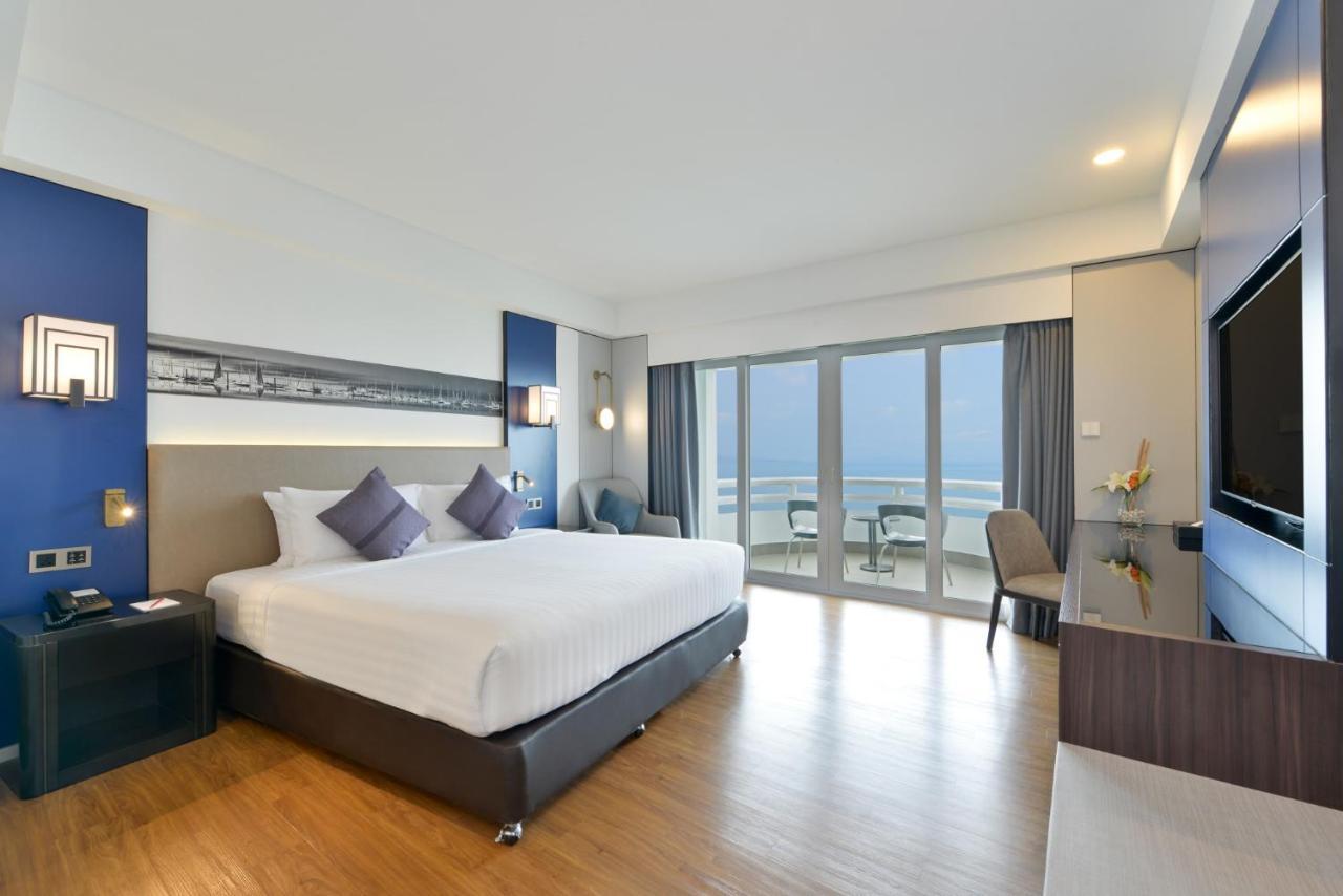 D Varee Jomtien Beach, Pattaya Praia de Jomtien Exterior foto